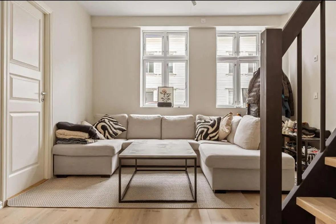 Heimby Living - Free Wifi - Four Bedrooms Bergen 0*,  Norway